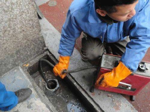 峨眉山疏通下水道